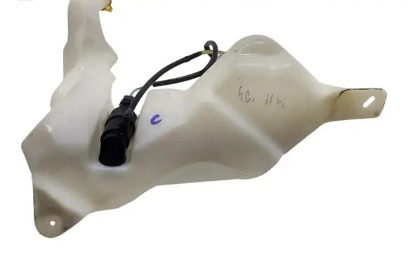 Renault Master II Windshield washer fluid reservoir/tank 8200146985 ZBIORNICZEK