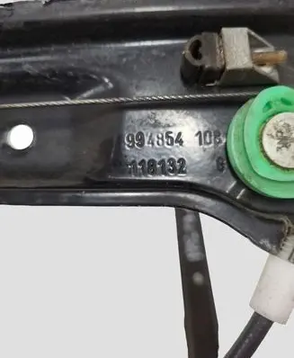 Volkswagen Jetta V Front window lifting mechanism without motor 994856106 994854108 1181326