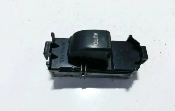 Lexus IS 220D-250-350 Electric window control switch 84030530020 515287ts5302