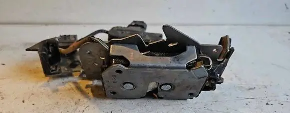 Chrysler Town u0026 Country V Sliding door lock 120085