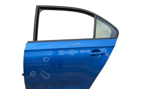 Seat Toledo IV (NH) Rear door 5JA833051 43R001564