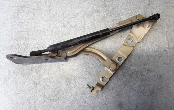 Volvo S40 Tailgate/trunk/boot hinge 30716249