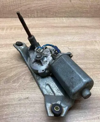 Mitsubishi Colt Rear window wiper motor WM32061S 2B24