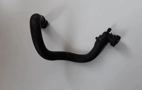 Brake vacuum hose/pipe