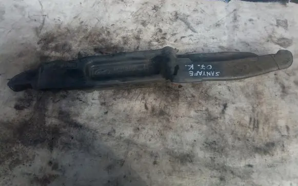 Hyundai Santa Fe Fender foam support/seal 