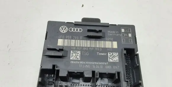 Audi Q7 4L Door control unit/module 4F0959793R