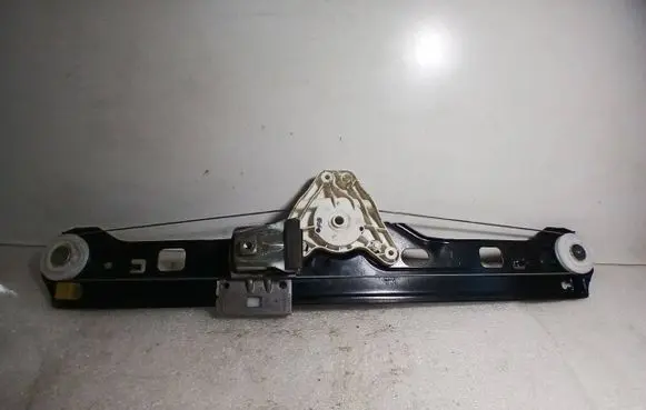 Mercedes-Benz C W203 Rear door window regulator with motor LH997256