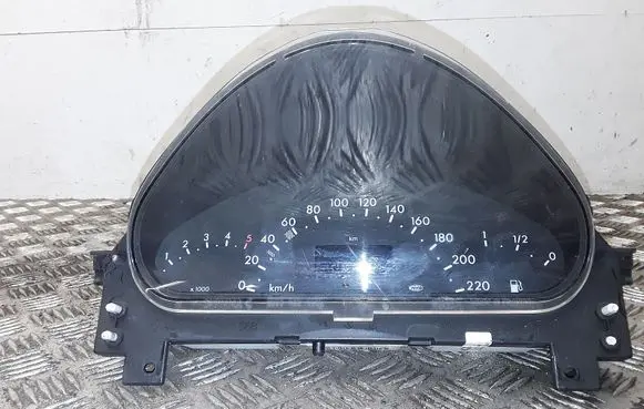 Mercedes-Benz A W169 Speedometer (instrument cluster) A1685408711
