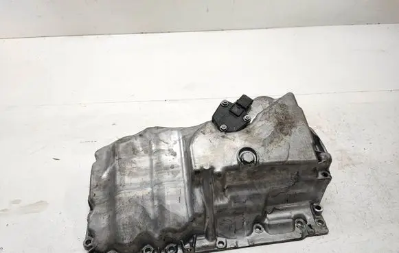 BMW 4 F32 F33 Oil sump 8513661