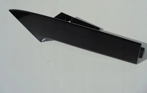 Nissan X-Trail T32 Rear/tail light trim molding 960324CE0A