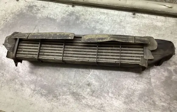 Mercedes-Benz C W203 Intercooler radiator A2035050230 K23370102