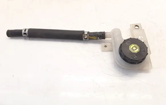 Mazda 2 Clutch fluid reservoir/tank 