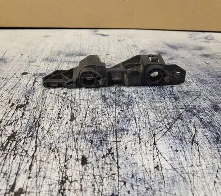 Opel Insignia B Front bumper mounting bracket 39145051 366947856