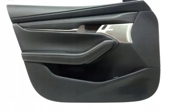 Mazda 3 Front door card panel trim