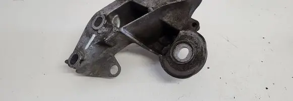 Audi A6 S6 C6 4F Engine mounting bracket 4F0199351H