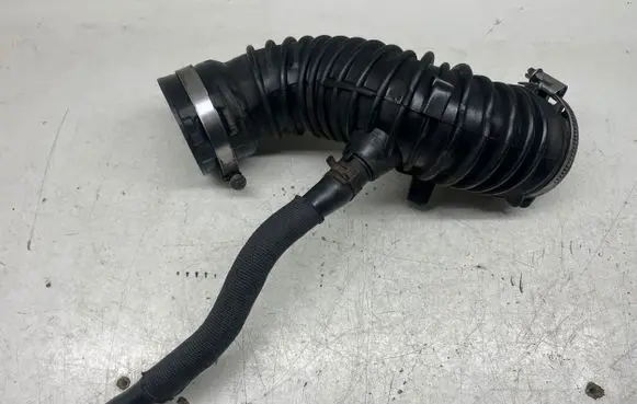 Opel Vivaro Intercooler hose/pipe