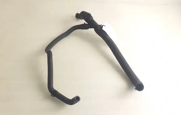 Porsche Panamera (970) Coolant pipe/hose 94610605122