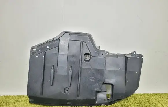 Toyota Corolla E160 E170 Rear underbody cover/under tray 58399-02060