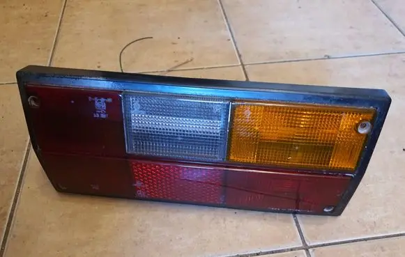 Volkswagen Transporter - Caravelle T3 Rear/tail lights 31229R3 31229 3680516
