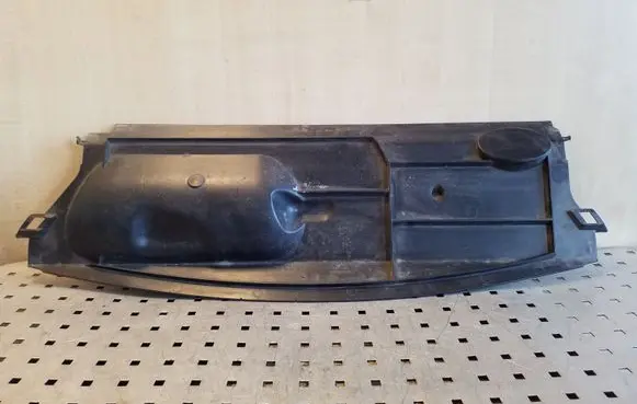 Renault Megane III Radiator trim 214768557R