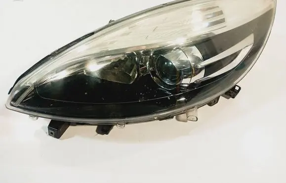 Renault Scenic III - Grand scenic III Headlight/headlamp 260601946R 89906003