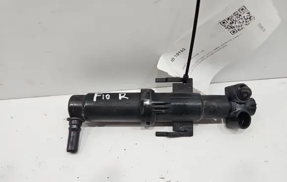 BMW 5 F10 F11 Headlight washer spray nozzle 1300750010