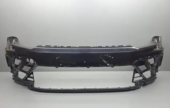 Volkswagen Tiguan Front bumper 5NA807221B