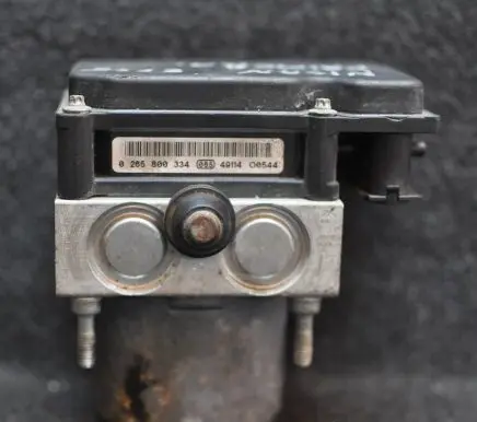 Nissan Primera ABS Pump