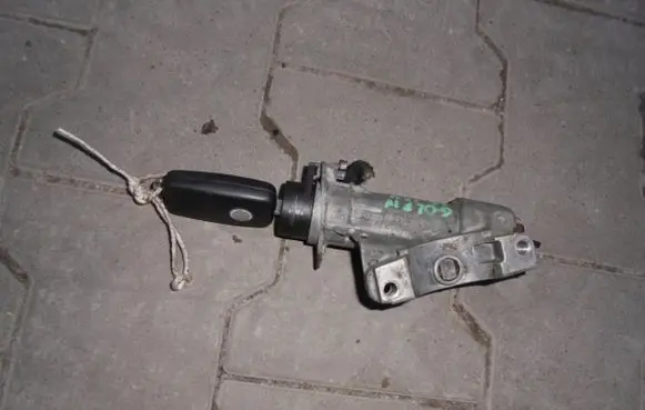 Volkswagen Golf IV Ignition lock