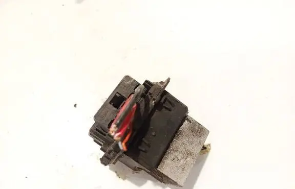 Peugeot 508 Heater blower motor/fan resistor t1017845rb