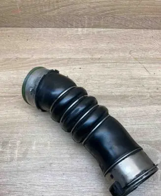 BMW 1 E81 E87 Intercooler hose/pipe 7802752 11279410