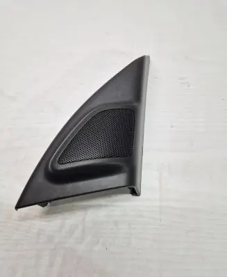 Volvo V70 Front door high frequency speaker 30781068 08W37
