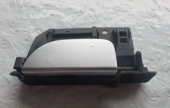 Mercedes-Benz SL R230 Glove box opening button 2307200266 E038153282