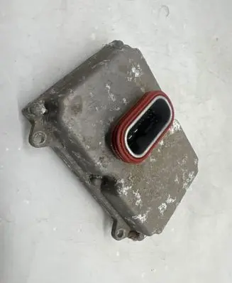 Mercedes-Benz E W211 Headlight ballast module Xenon 5DK00827900 A0028202426