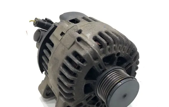 Peugeot 407 Generator/alternator 9646321780