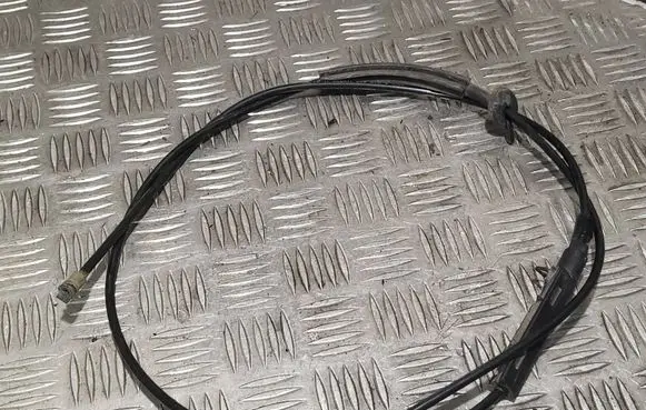 Engine bonnet/hood lock release cable