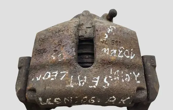 Seat Leon (1P) Front brake caliper