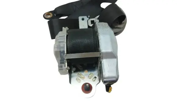 Hyundai i30 Front seatbelt 888102L700WK 8012510245
