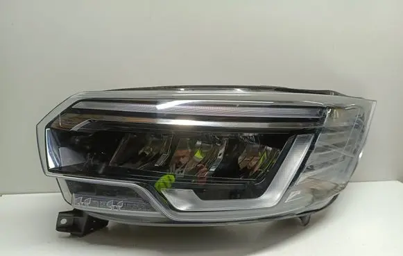 Renault Trafic III (X82) Headlight/headlamp 260601790R