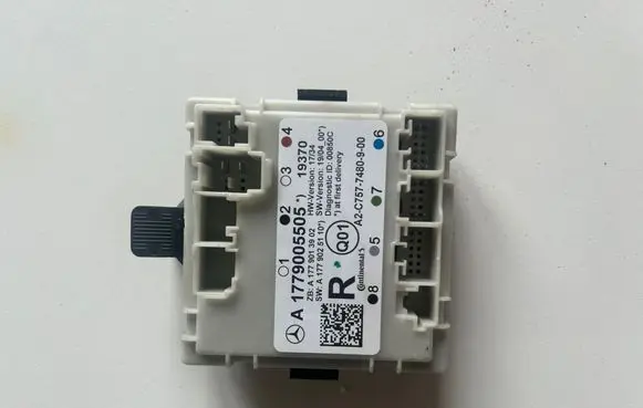 Mercedes-Benz CLA C118 X118 Door control unit/module A1779005505 A1779013902
