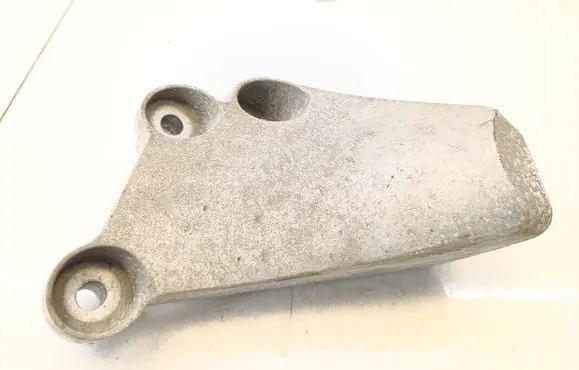 NIO ES8 Engine mounting bracket P0059245