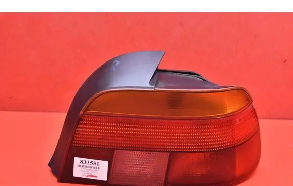 BMW 5 E39 Rear/tail lights 8358032