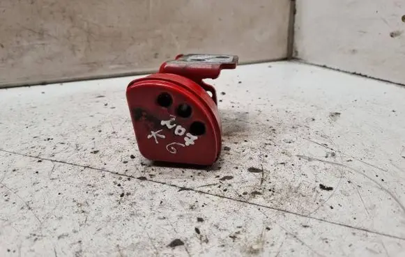 Peugeot 207 Rear door upper hinge 
