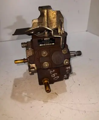 Ford C-MAX I Fuel injection high pressure pump 0445010102 9656300380