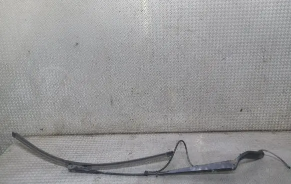 Mercedes-Benz Sprinter W906 Windshield/front glass wiper blade A0018205944
