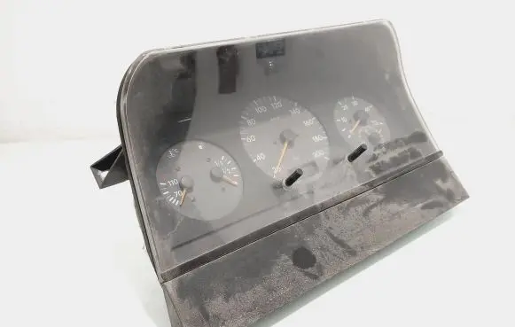 Volkswagen II LT Speedometer (instrument cluster) 2D0919860F 110008848023
