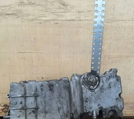 BMW 5 E39 Oil sump 2248645 2248701 2248900