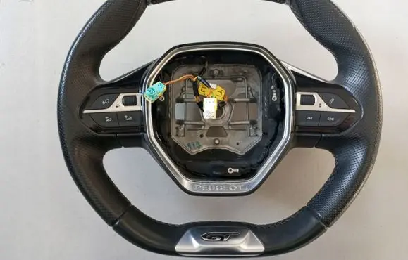Peugeot 5008 II Steering wheel ZGJR1F3D