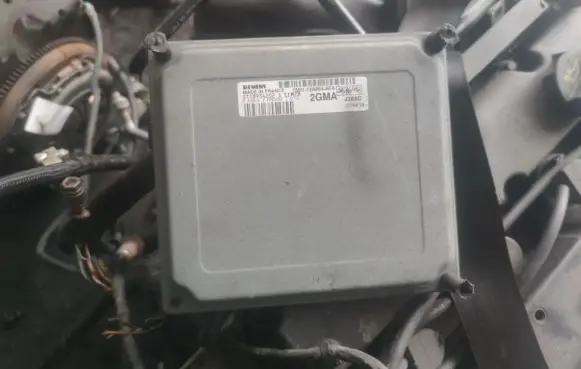 Ford Focus Engine control unit/module 7m5112a650afa s118934202
