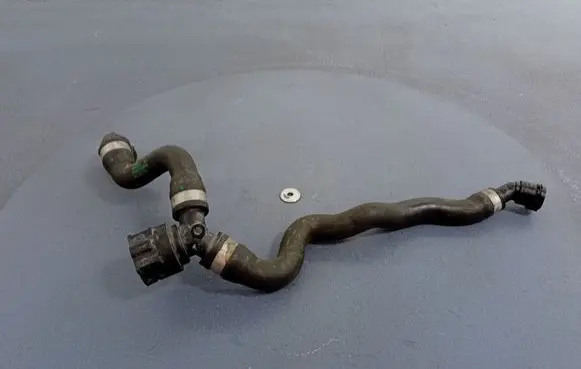 BMW X3 G01 Engine coolant pipe/hose 9845514